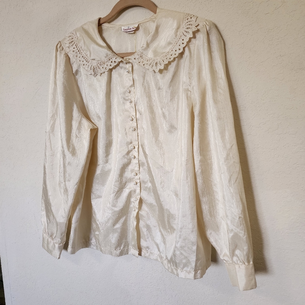✨️Vtg Blouse Lauren Lee Blouse